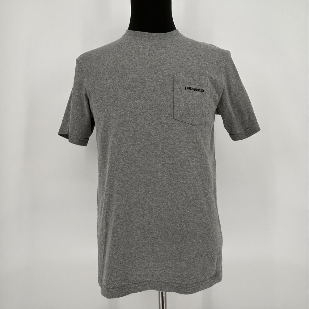Patagonia P-6 Logo Pocket Responsibili-Tee Mens Small Gravel Heather Gray Shirt